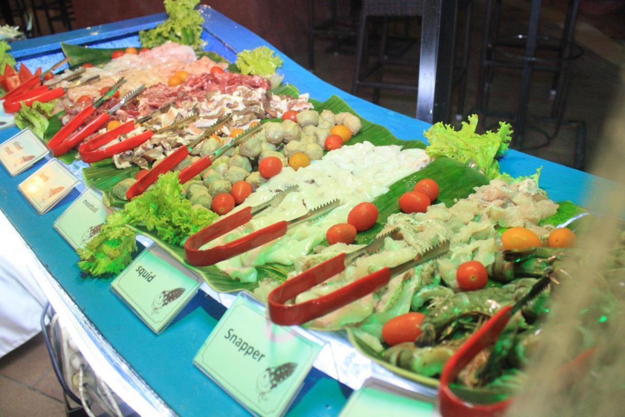 Hermes Palace Hotel Banda Aceh Ngoại thất bức ảnh