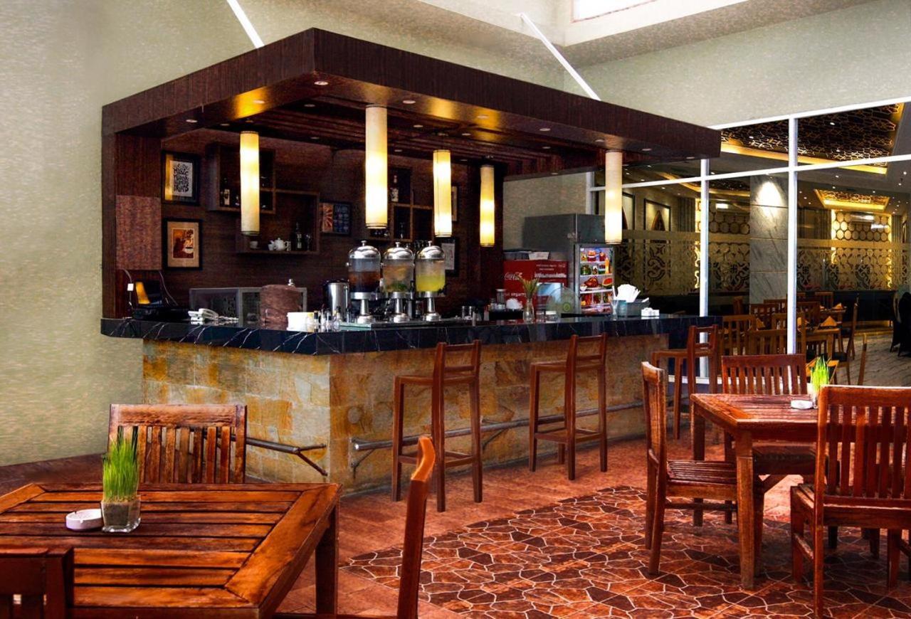 Hermes Palace Hotel Banda Aceh Ngoại thất bức ảnh