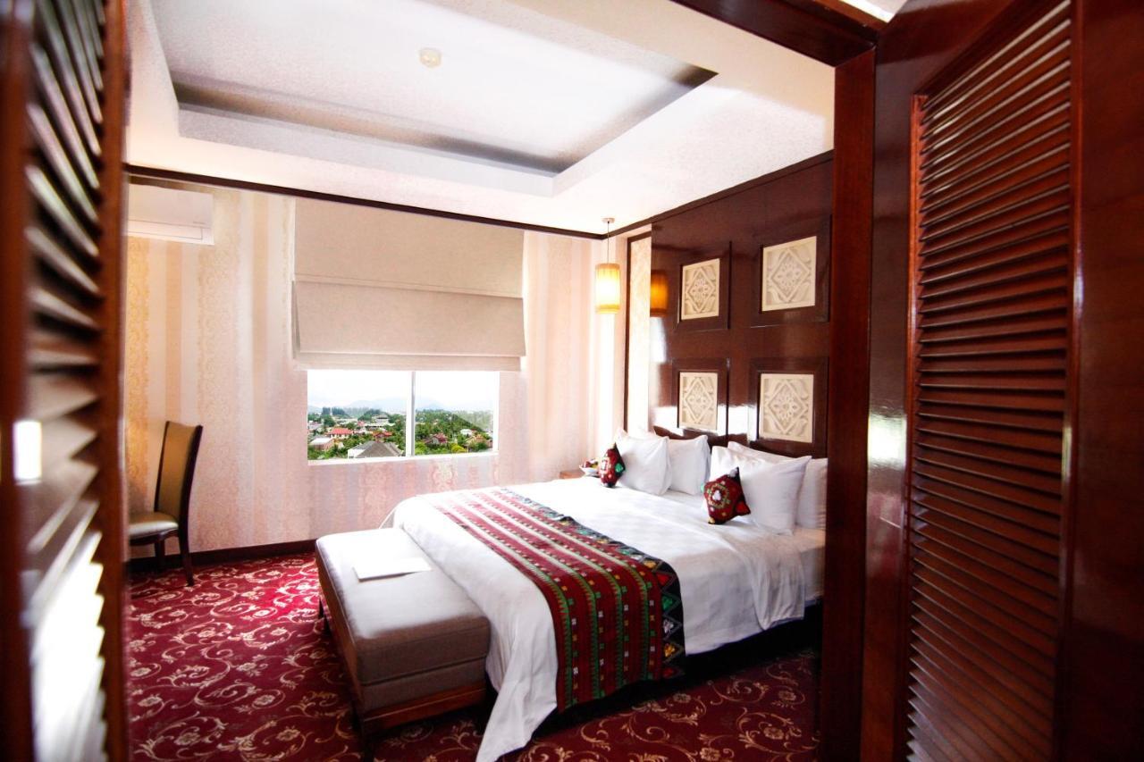 Hermes Palace Hotel Banda Aceh Ngoại thất bức ảnh