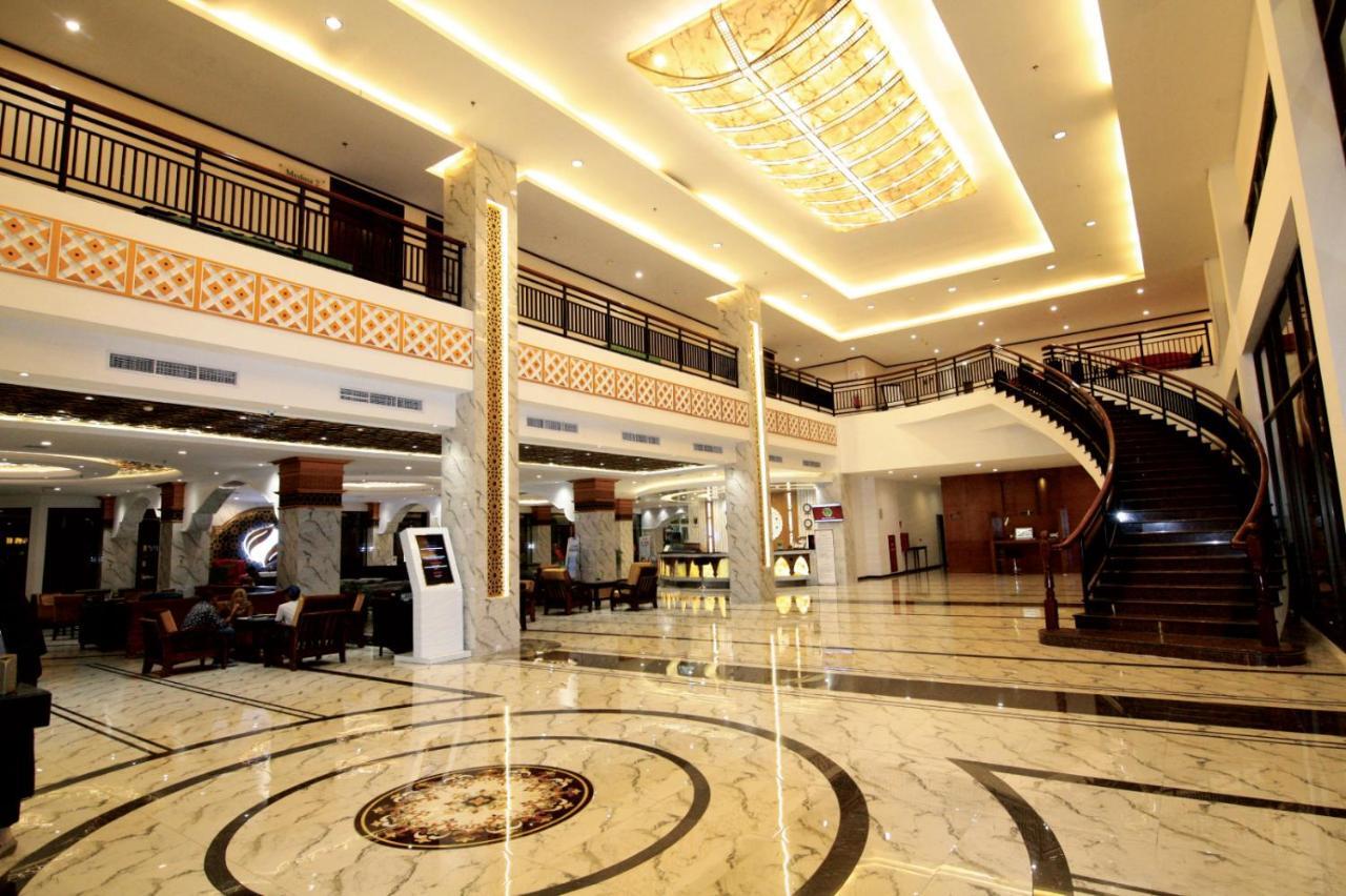 Hermes Palace Hotel Banda Aceh Ngoại thất bức ảnh