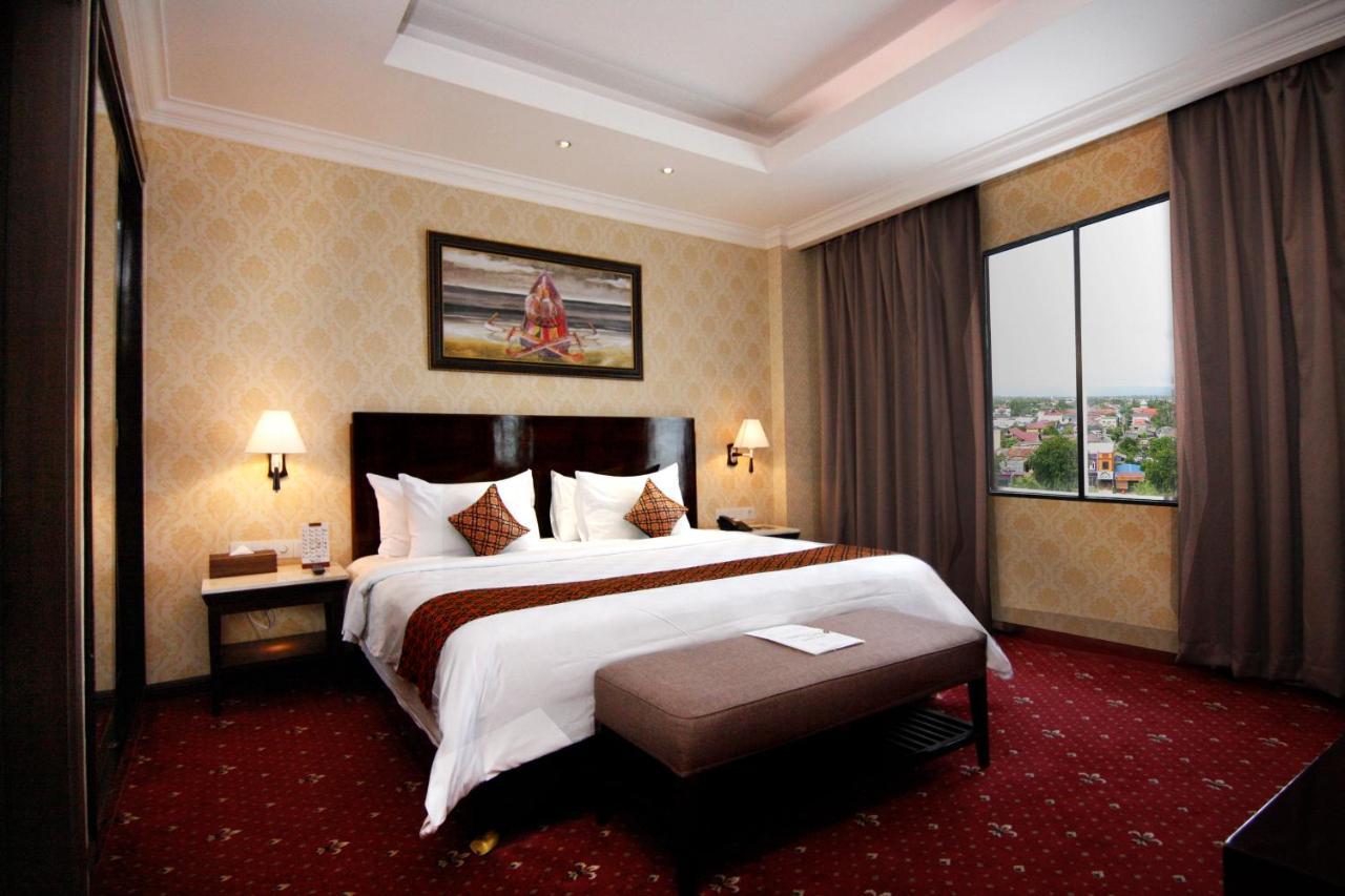 Hermes Palace Hotel Banda Aceh Ngoại thất bức ảnh