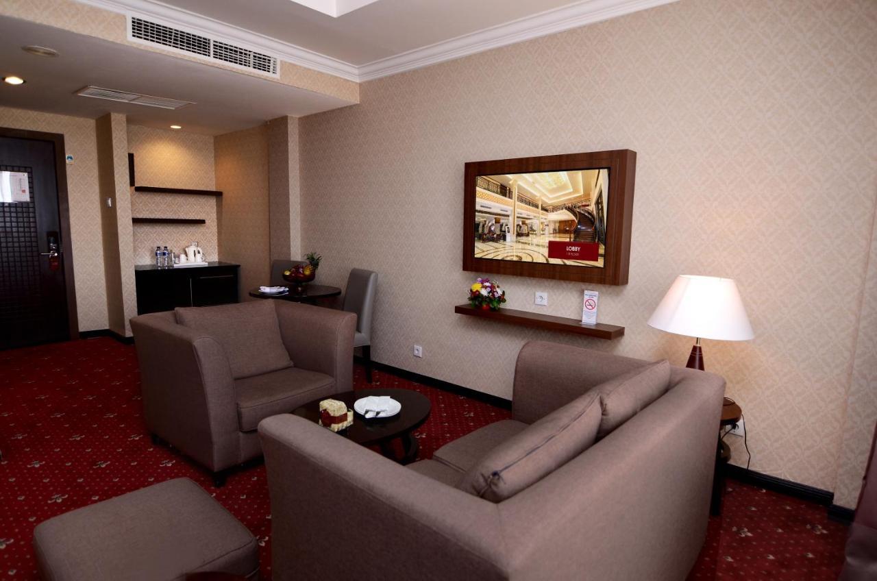 Hermes Palace Hotel Banda Aceh Ngoại thất bức ảnh