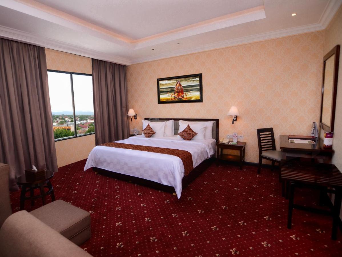 Hermes Palace Hotel Banda Aceh Ngoại thất bức ảnh